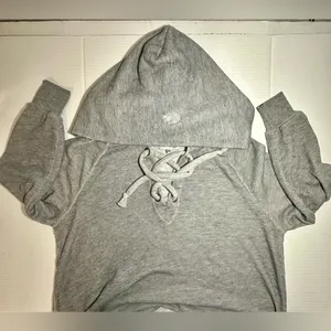 WILDFOX‎ Sweatshirt Hoodie Women’s Small Gray Oversized Lace Up Hutton USA Made thumbnail 3