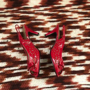 Y2K Coquette Whimsygoth Romantic Goth Vampy Fairy Red Pointelle Cut out Kitten Slingback Heels Pumps Bow Faux Leather Open peep toe-Size 6.5M thumbnail 3
