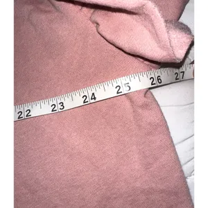 H&M Dividend Womens Sz XL Retired Pink Ruffle Long Sleeve Cropped Sweatshirt NWT thumbnail 5