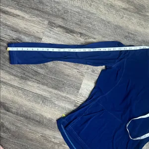 Mountain Hardwear Women’s Blue Long sleeve Hiking Top Size Lg 🔲 thumbnail 10