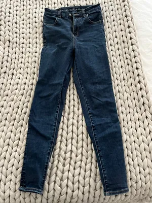 American Eagle Curvy Super High Rise Jegging thumbnail 1