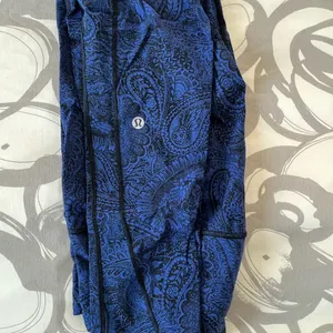 Lululemon Blue Paisley Leggings thumbnail 2