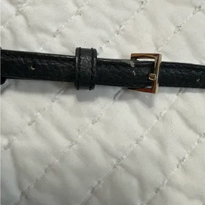 Kate Spade Black and Gold Pebbled Leather Crossbody Bag thumbnail 11
