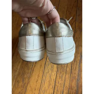 Metallic Snake Print Shoes Womens Size 10 White Gold Low Top Casual Sneakers thumbnail 6