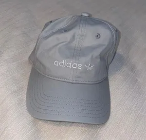 Adidas Hat thumbnail 1