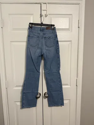 Hollister Ultra High-Rise Dad Jeans thumbnail 2
