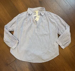 H&M Women’s Lightweight Striped Cotton Top Medium NWT - C30-001 thumbnail 1