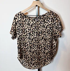 Victoria’s Secret Pajama Set thumbnail 5