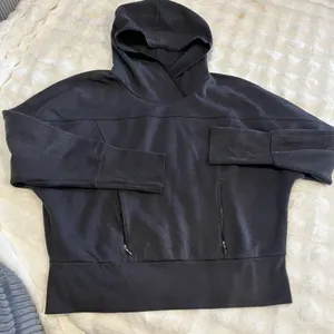 North Face Hoodie Women’s Medium Long Sleeve Black Pullover Hooded Lightweight thumbnail 1