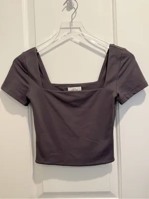ARITZIA BABATON Original Contour Square Neck‎ Tee in Grey Cropped Short Sleeve S thumbnail 2