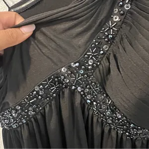 Adrianna‎ Papell Boutique Elegant Satin Black Beaded One-Shoulder Babydoll Dress thumbnail 3