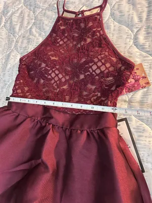 Emerald Sundae NWT Burgundy Lace High-Low Fit & Flare Dress Juniors Size 5 thumbnail 8
