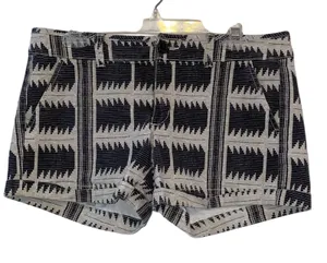 American Eagle Midi Stretch Shorts Size 8 Black Cream Tribal‎ Print Casual Summer Shorts thumbnail 1