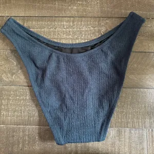 J.CREW NWT Textured curved-waist cheeky bikini bottom Navy Size Small‎ thumbnail 4