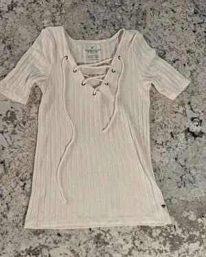 American Eagle Outfitters Top thumbnail 1