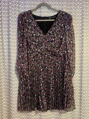 ZARA | Zara Annie Pleated Floral Chiffon Mini Dress, XL thumbnail 2