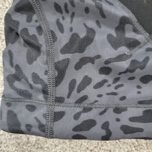 Lululemon In A Flash Bra II Womens 2 Deep Coal Animal Swirl Cheetah Crossback thumbnail 2