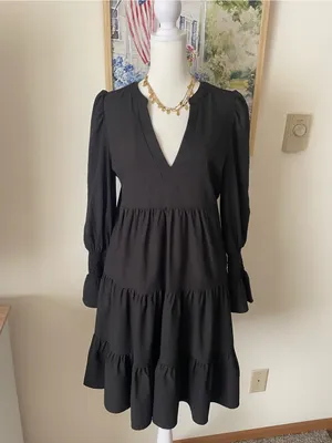 Tuckernuck Pomander Place Kenzo Dress Black Tiered Smocked Cuff Small thumbnail 5
