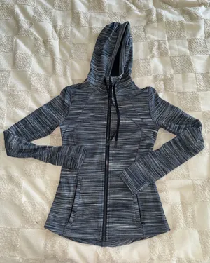Lululemon Hooded Define‎ Jacket *Nulu size 6 thumbnail 1