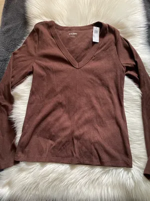 OLD NAVY • T-SHIRTS Women brown V-neck long sleeve knit thumbnail 2
