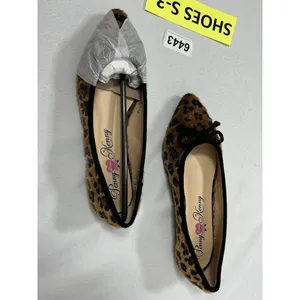Womans NWOT Penny Loves Kenny Nip Animal Print Slipon Ballet Shoes 6M thumbnail 3