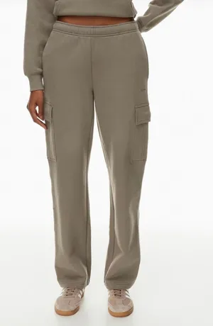 Cozy Sweatfleece Mega Cargo Sweatpant thumbnail 1