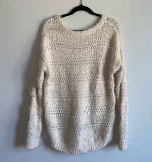 Charlotte Russe Oversized Scoop Neck Sweater thumbnail 6