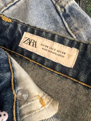 ZARA High Waisted Distressed Denim Shorts Womens Size 2 (EUR 34) Raw Hem Cutoffs thumbnail 6