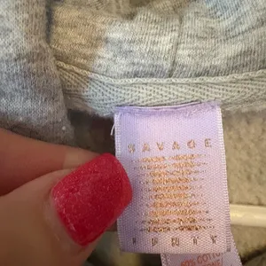 Savage X Fenty ESSENTIAL OVERSIZED HOODIE. Preloved size Large. Great condition. thumbnail 4