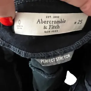 Abercrombie Perfect Stretch Mini Skirt‎ thumbnail 5