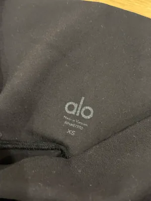 Alo Leggings And Sports Bra thumbnail 3