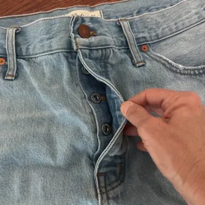 Madewell Relaxed Denim Shorts Cedarcroft Wash Size 32" Size 14 thumbnail 6