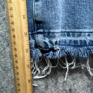 We The Free 27 Distressed Denim Jeans Frayed Hem Button Fly‎ Light Wash thumbnail 3