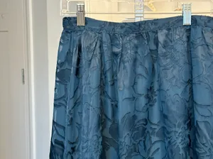 Forever 21 NWT! Sz XS Gorgeous Teal Blue Floral Layered Skirt thumbnail 3