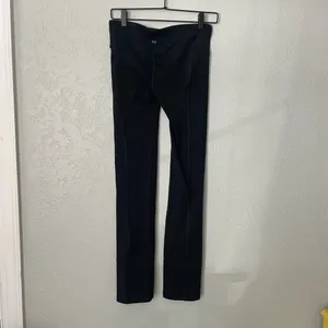 GapFit straight leggings thumbnail 2