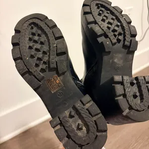 Nasty Gal Chunky Heeled Boots thumbnail 5