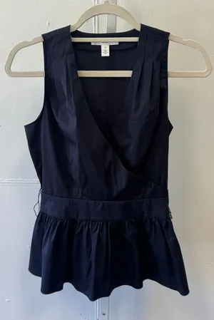 NWT 1901 Nordstrom Navy Night Sleeveless Peplum Wrap Top AS389392MI Size 0 thumbnail 1