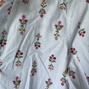 Croft & Barrow Floral Print Button Down Shirt Top White Pink Cotton Size Medium thumbnail 7
