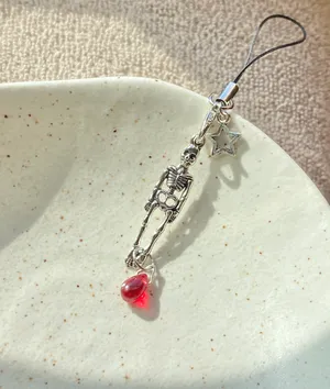 grunge street funky goth style skull phone charm/bag accessory/keychain/car display☠️ thumbnail 3