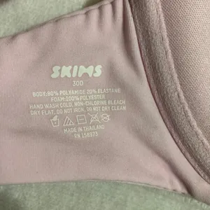 SKIMS T-Shirt Bra 30D thumbnail 4
