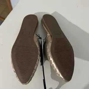 New Time & Tru Women’s Gold Woven Memory Foam Mule Sandals Size 6 NWT thumbnail 6