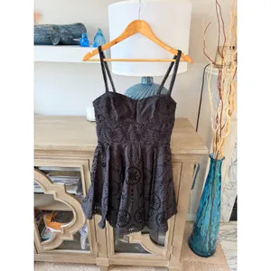 Zara Eyelet Bustier Mini Dress Womens Black Medium Cotton Smocked Back‎ LBD thumbnail 2