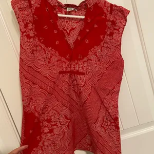Vintage‎ Blue Plate women’s handkerchief ruffle sleeveless sequin top — large thumbnail 4