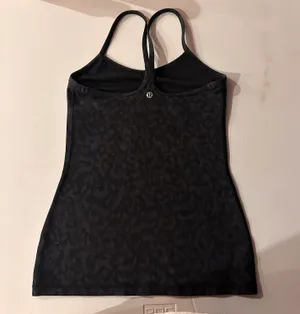 Lululemon Power Pose Tank Size 4 thumbnail 2