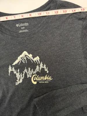 NWT Columbia Charcoal Mountain Portland Oregon, Medium Long Sleeve Women’s Tee thumbnail 5