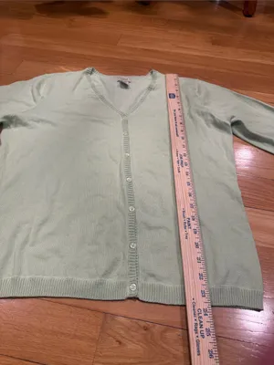 L.LBEAN button down cardigan sweater size large. Green thumbnail 6