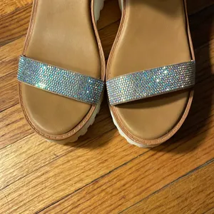 Madden Girl Carlot embellishment toes thumbnail 2
