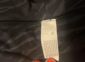 Lululemon Yoga bra thumbnail 4