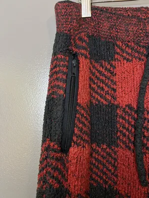 Skims Pants Womens L/XL Red Black Plaid Fuzzy Knit Jogger Lounge Zip Pockets thumbnail 4