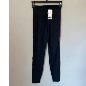 NWT P’Tula Black 26” Inseam Leggings Women’s Size Small thumbnail 2